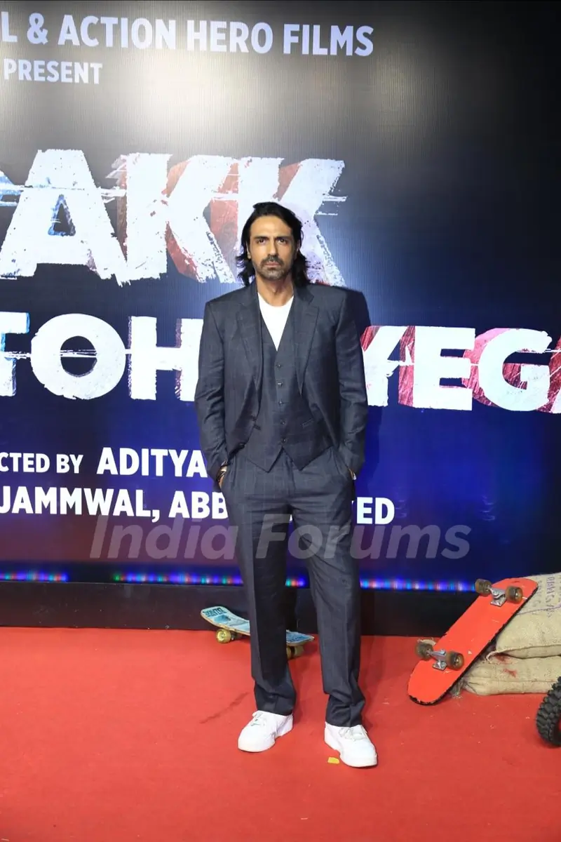 Arjun Rampal snapped at the screening of 'Crakk'