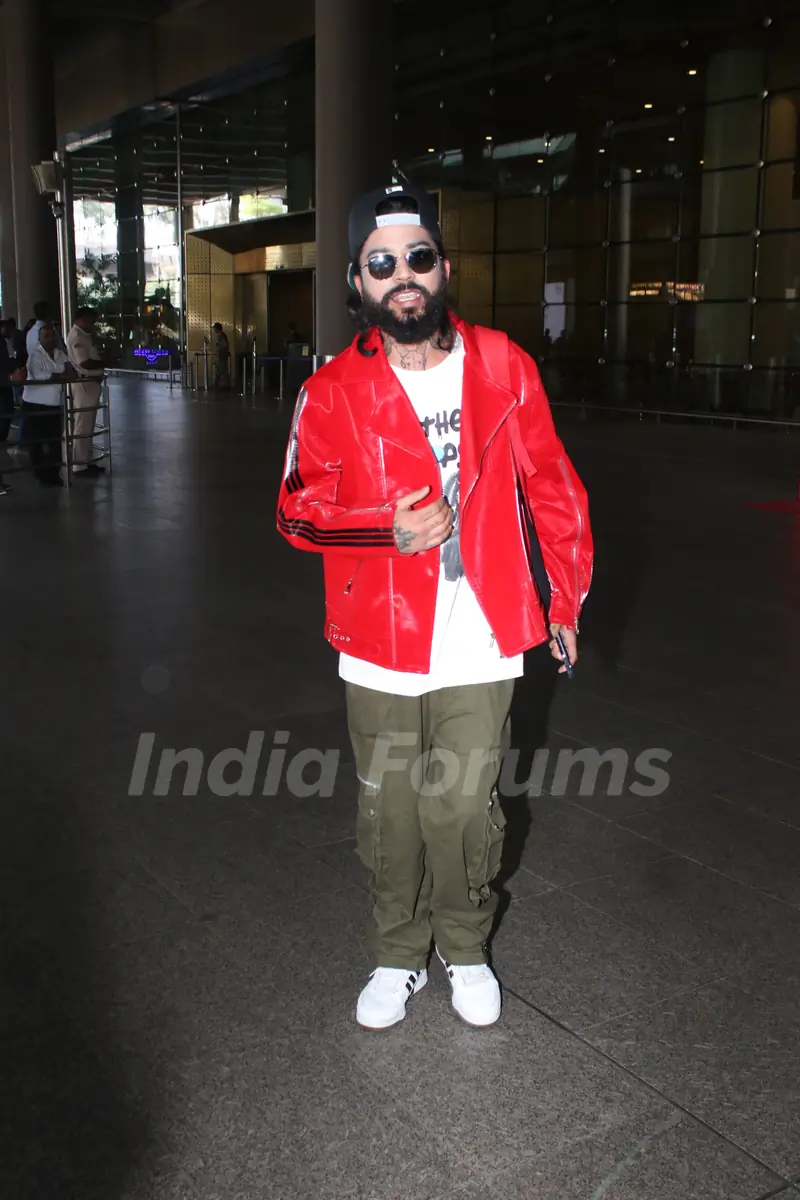 Anurag Dobhal spotted at the airport