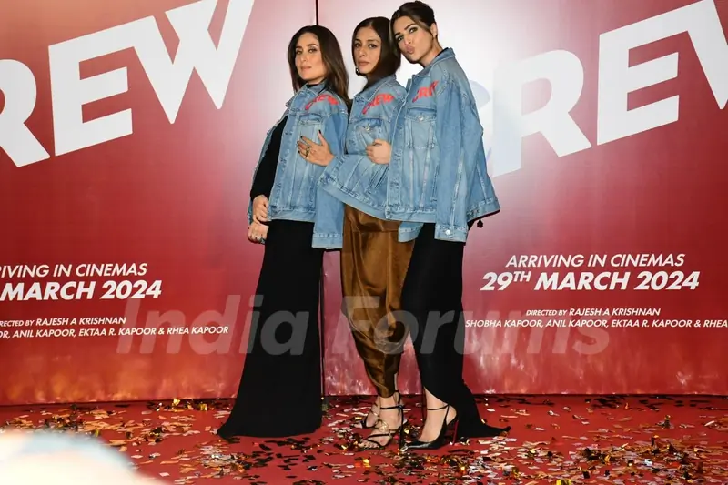 Kareena Kapoor, Tabu and Kriti Sanon snapped at the trailer launch of Crew
