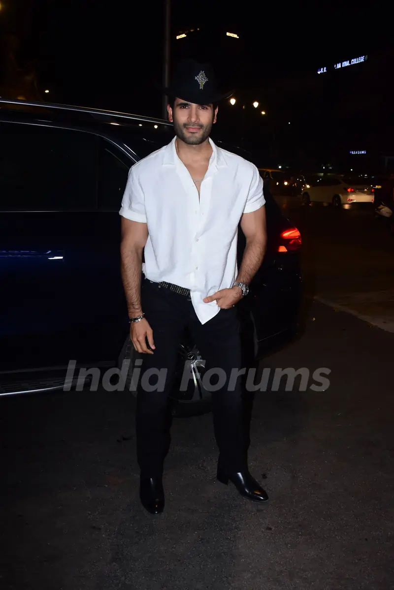Karan Tacker snapped at Sasha Jairam's Birthday Bash