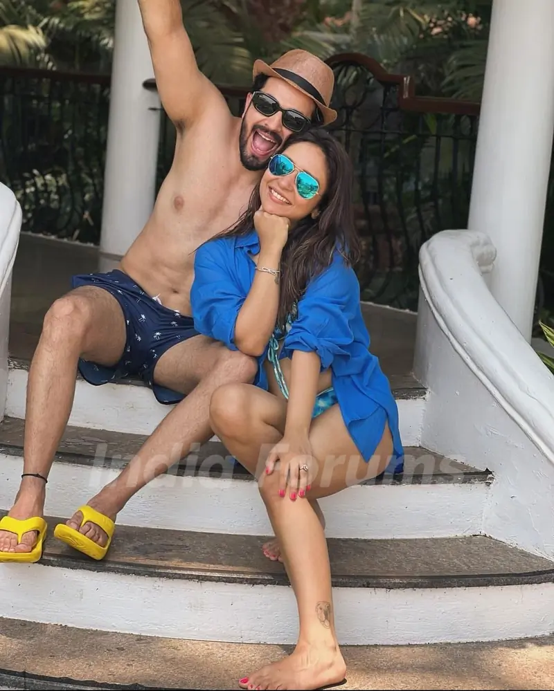 Dheeraj Dhoopar with his family