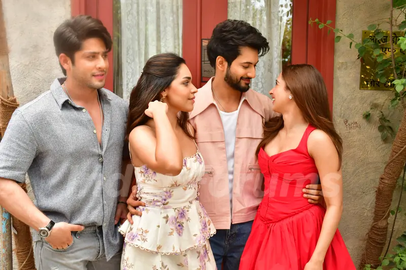 Rohit Saraf, Pashmina Roshan, Jibraan Khan and Naila Grrewal snapped promoting upcoming film Ishq Vishk Rebound
