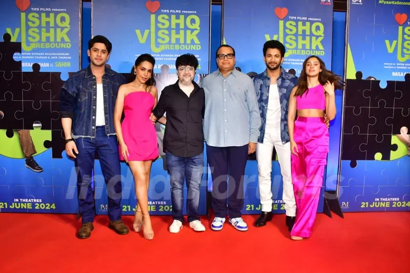 Ramesh Taurani, Rohit Saraf, Pashmina Roshan, Jibraan Khan and Naila Grrewal snapped at the trailer launch of Ishq Vishk Rebound