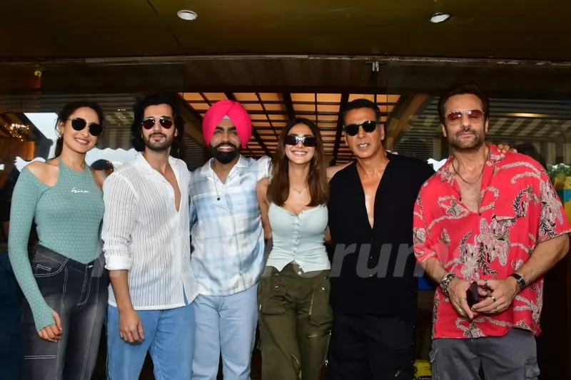 Fardeen Khan, Akshay Kumar, Aditya Seal, Vaani Kapoor, Pragya Jaiswal and Ammy Virk snapped promoting their film 'Khel Khel Mein'