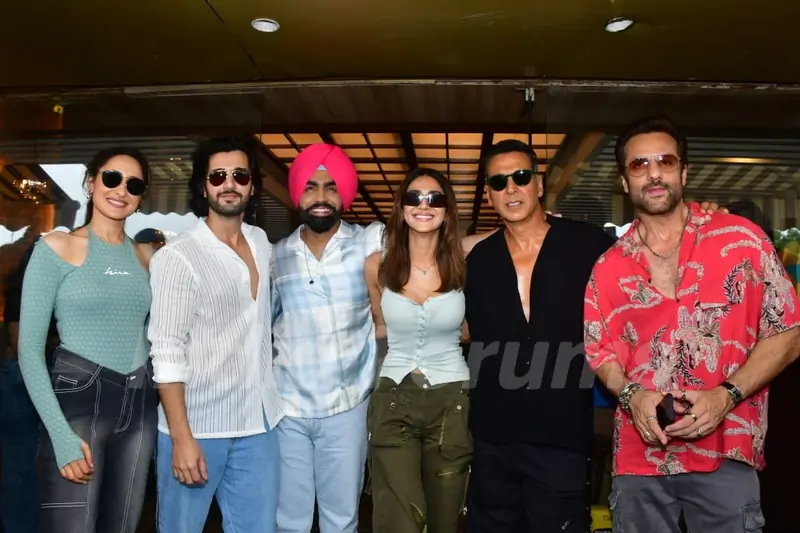 Fardeen Khan, Akshay Kumar, Aditya Seal, Vaani Kapoor, Pragya Jaiswal and Ammy Virk snapped promoting their film 'Khel Khel Mein'