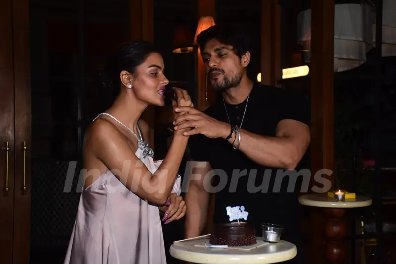 Ankit Gupta and Priyanka Choudhary celebrates her birthday with paparazzi