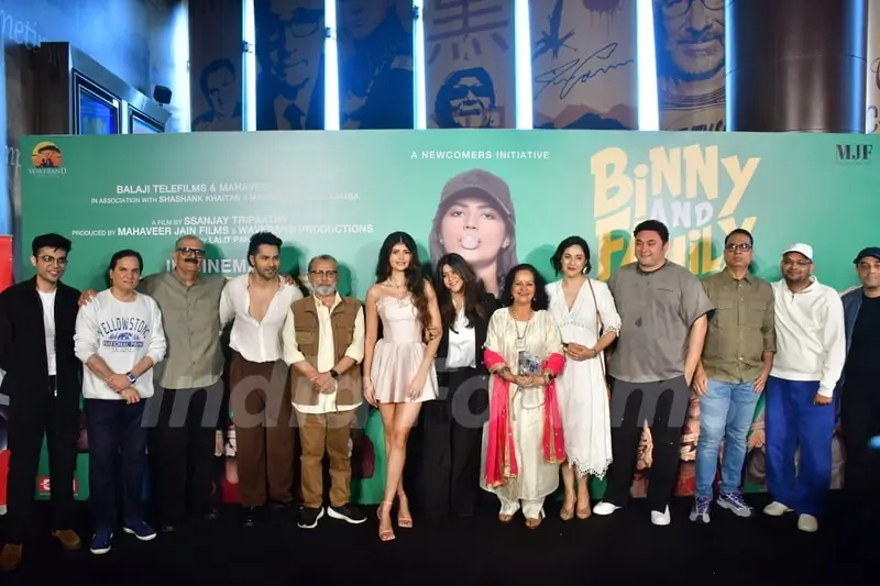 Himani Shivpuri, Pankaj Kapur, Rajesh Kumar, Lalit Pandit, Varun Dhawan, Sanjay Tripathi and Anjini Dhawan grace the trailer launch of 'Binny And Family'