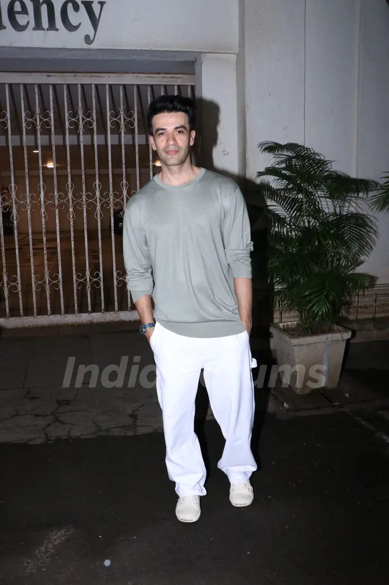 Punit Malhotra snapped in the city