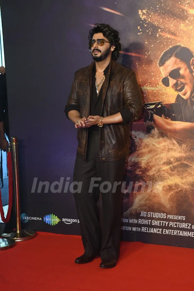 Ajay Devgn, Kareena Kapoor Khan, Tiger Shroff, Ranveer Singh, Arjun Kapoor, Rohit Shetty and other celebs grace the trailer launch of ‘Singham Again’