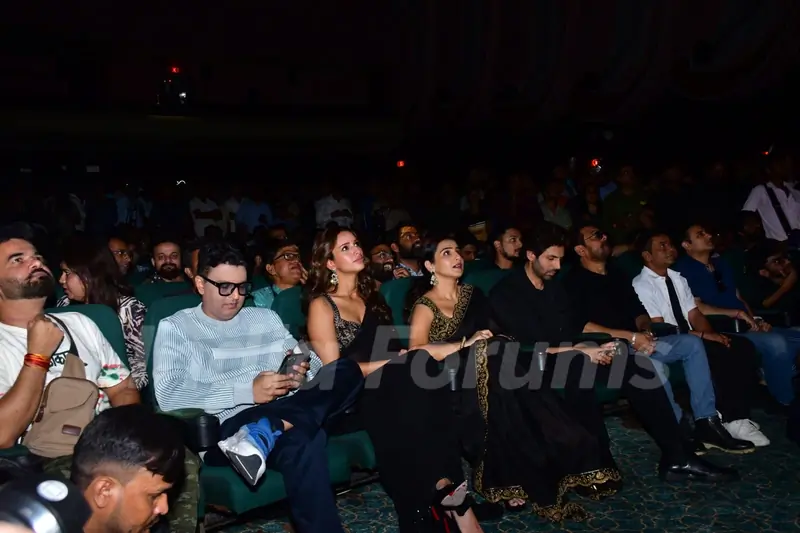 Vidya Balan, Rajpal Yadav, Bhushan Kumar, Anees Bazmee, Kartik Aaryan and Triptii Dimri snapped at the trailer launch of ‘Bhool Bhulaiyaa 3’ at Raj Mandir in Jaipur