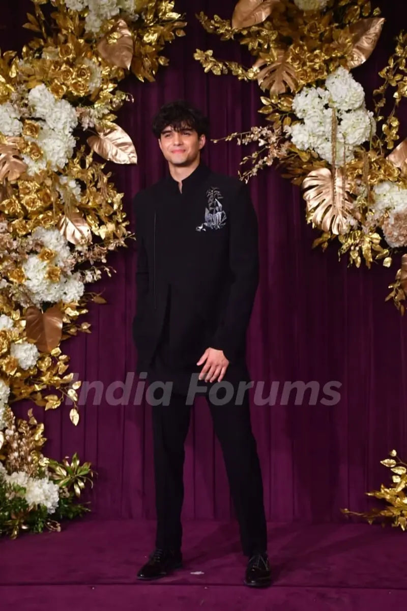 Abhay Verma snapped at Manish Malhotra’s Diwali Bash