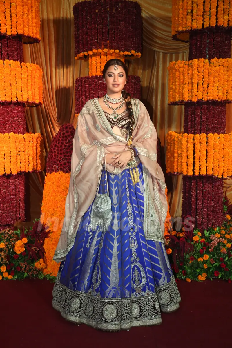 Anushka Ranjan snapped at Ramesh Taurani’s Diwali Bash