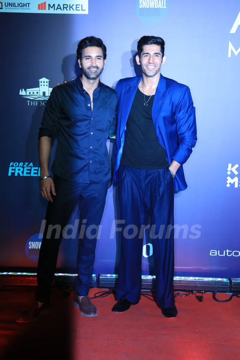 Varun Sood and Gurfateh Pirzada snapped attending an art event