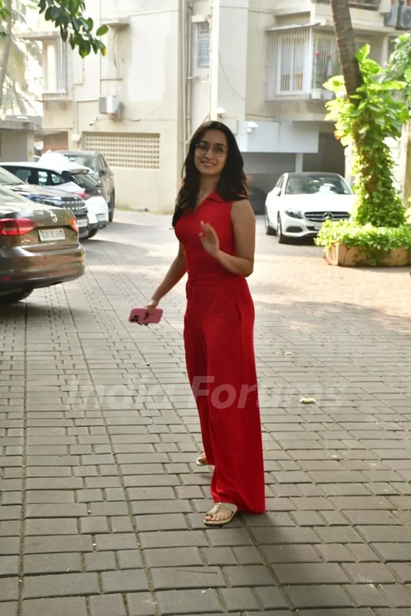 Shraddha Kapoor snapped in the city
