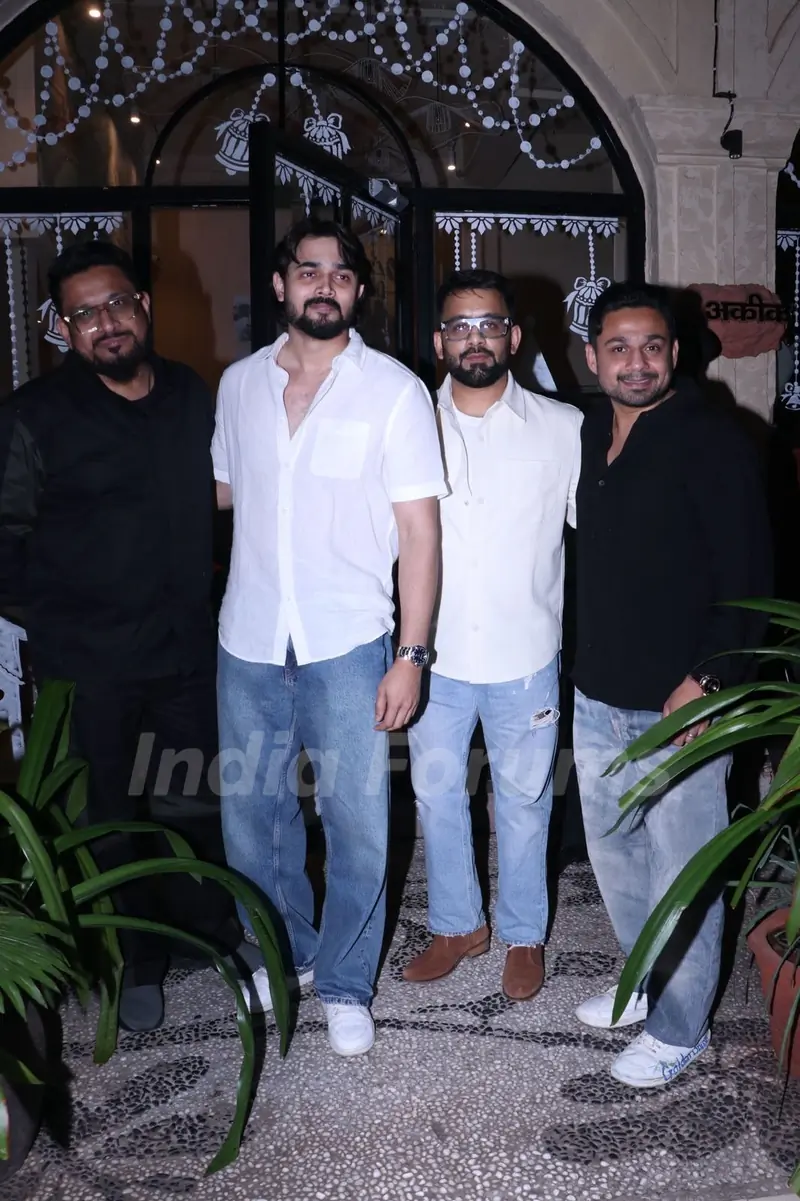 Bhuvan Bam snapped in the city