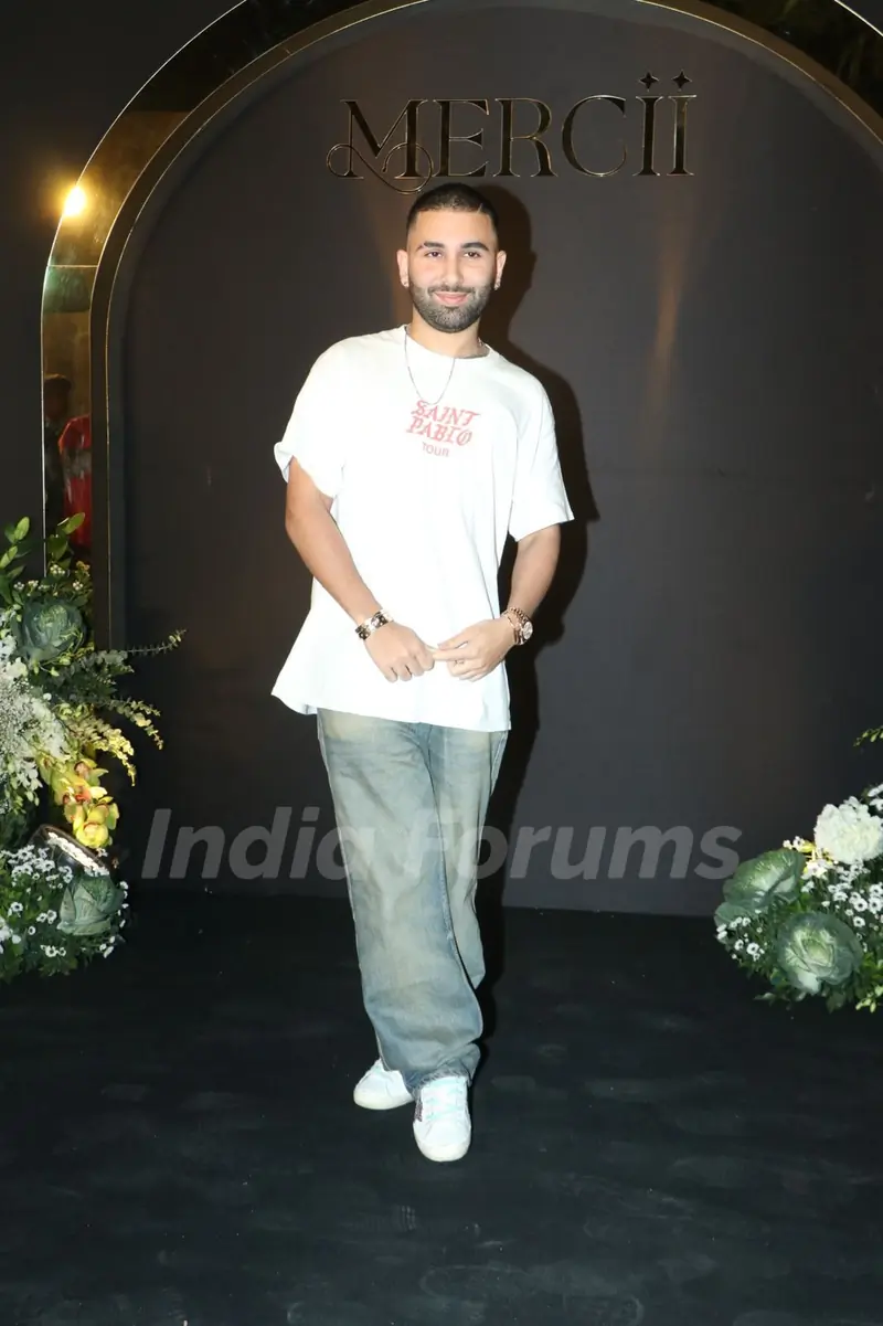 Orry snapped at Nirvaan Khan’s birthday party