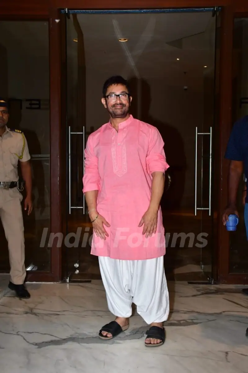 Aamir Khan and Nana Patekar snapped promoting Vanvaas 