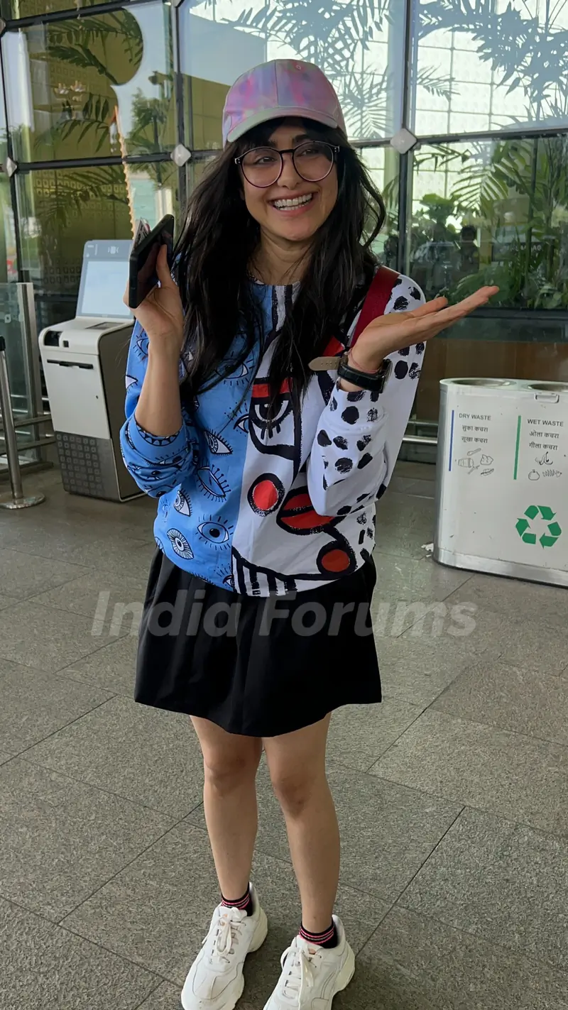 Adah Sharma snapped at the airport