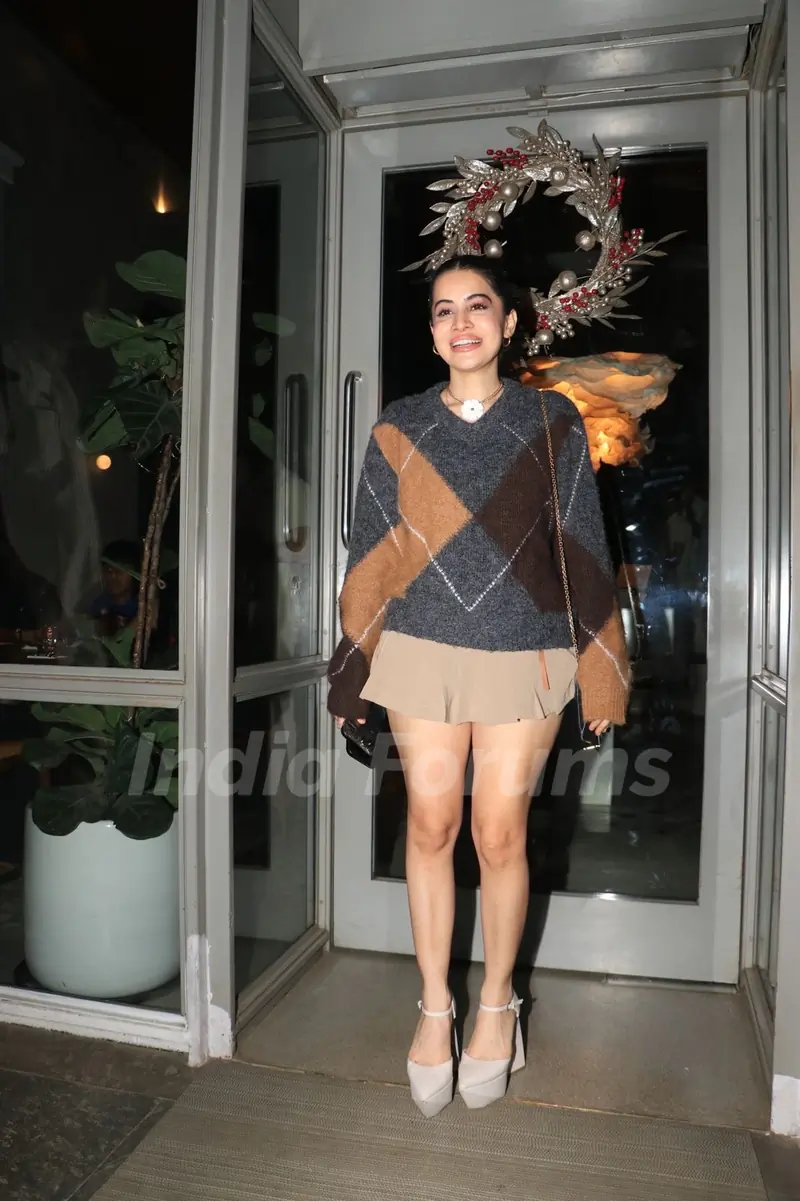 Uorfi Javed snapped in the city