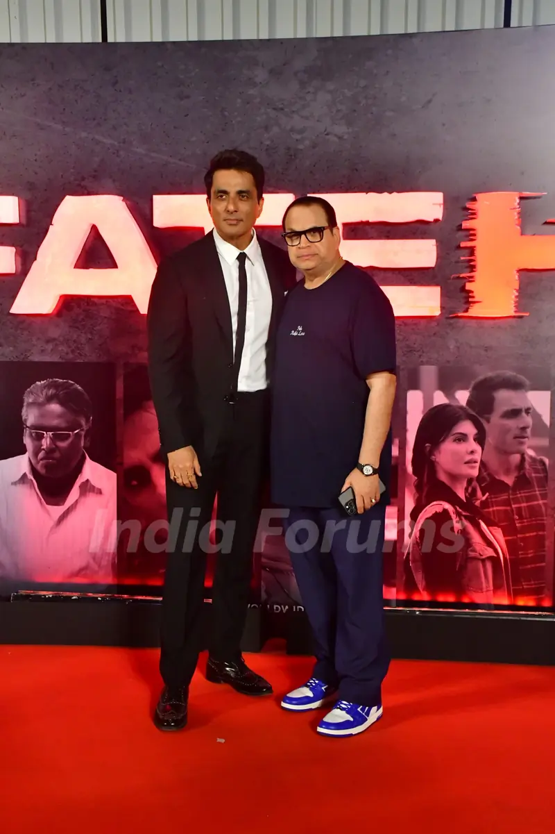 Sonu Sood and Ramesh Taurani grace the movie premiere of 'Fateh'