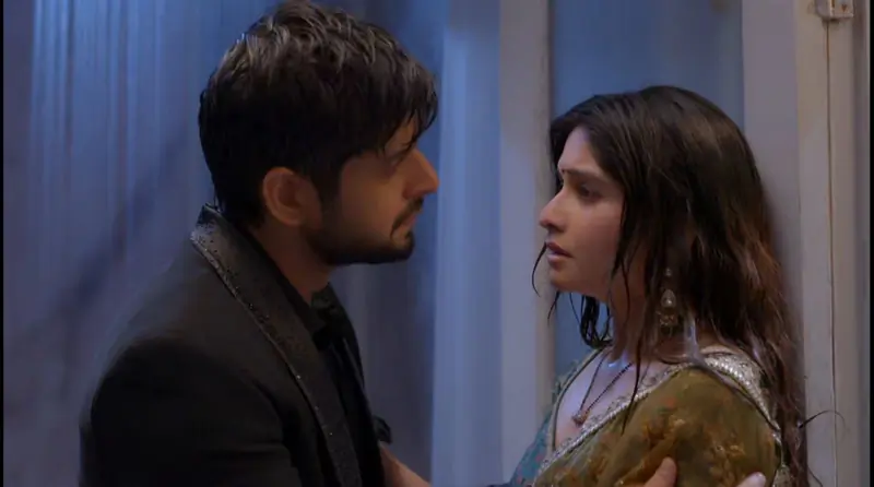 Ghum Hai Kisikey Pyaar Meiin: Ashika spoils Savi’s party by getting her and Rajat’s name printed on cake