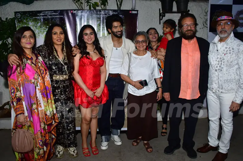 Shekhar Kapur, Suchitra Krishnamoorthi and Vardhan Puri grace the Screening of Bobby and Rishi ki love story