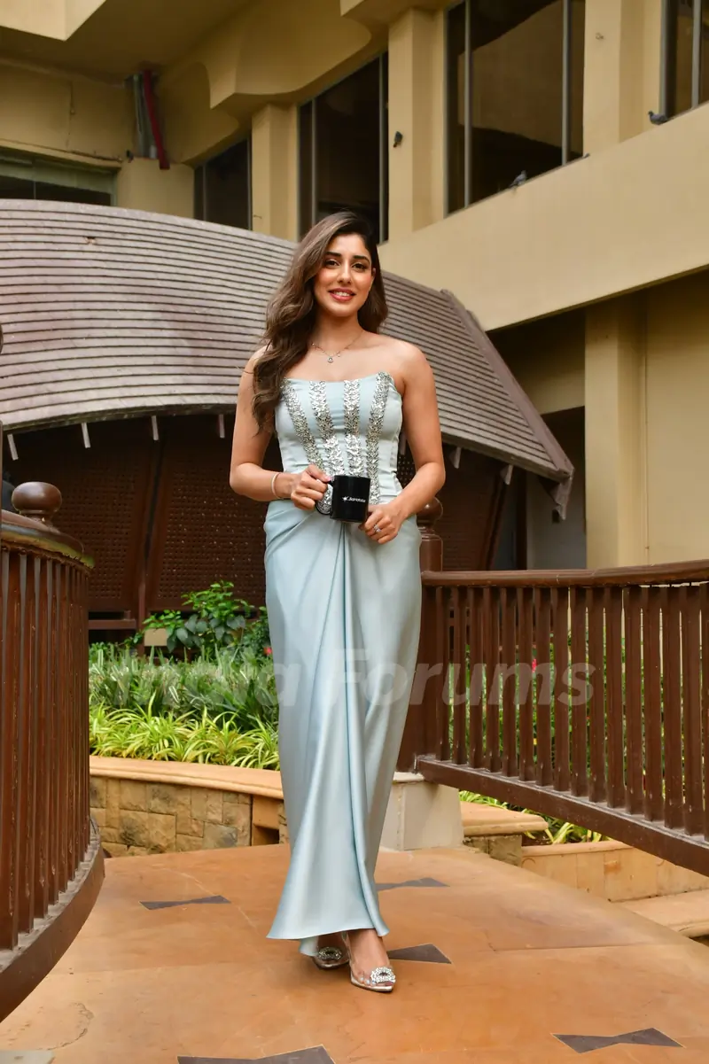 Jasmin Bajwa   snapped promoting Kanneda