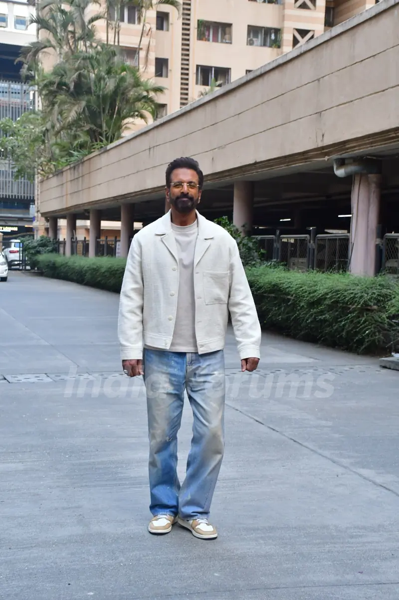 Javed Jaffrey  snapped promoting 'Inn Galliyon Me'