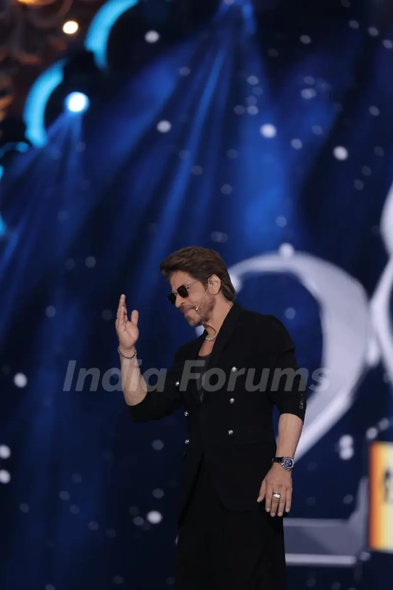 Shah Rukh Khan performs at the IIFA Awards 2025