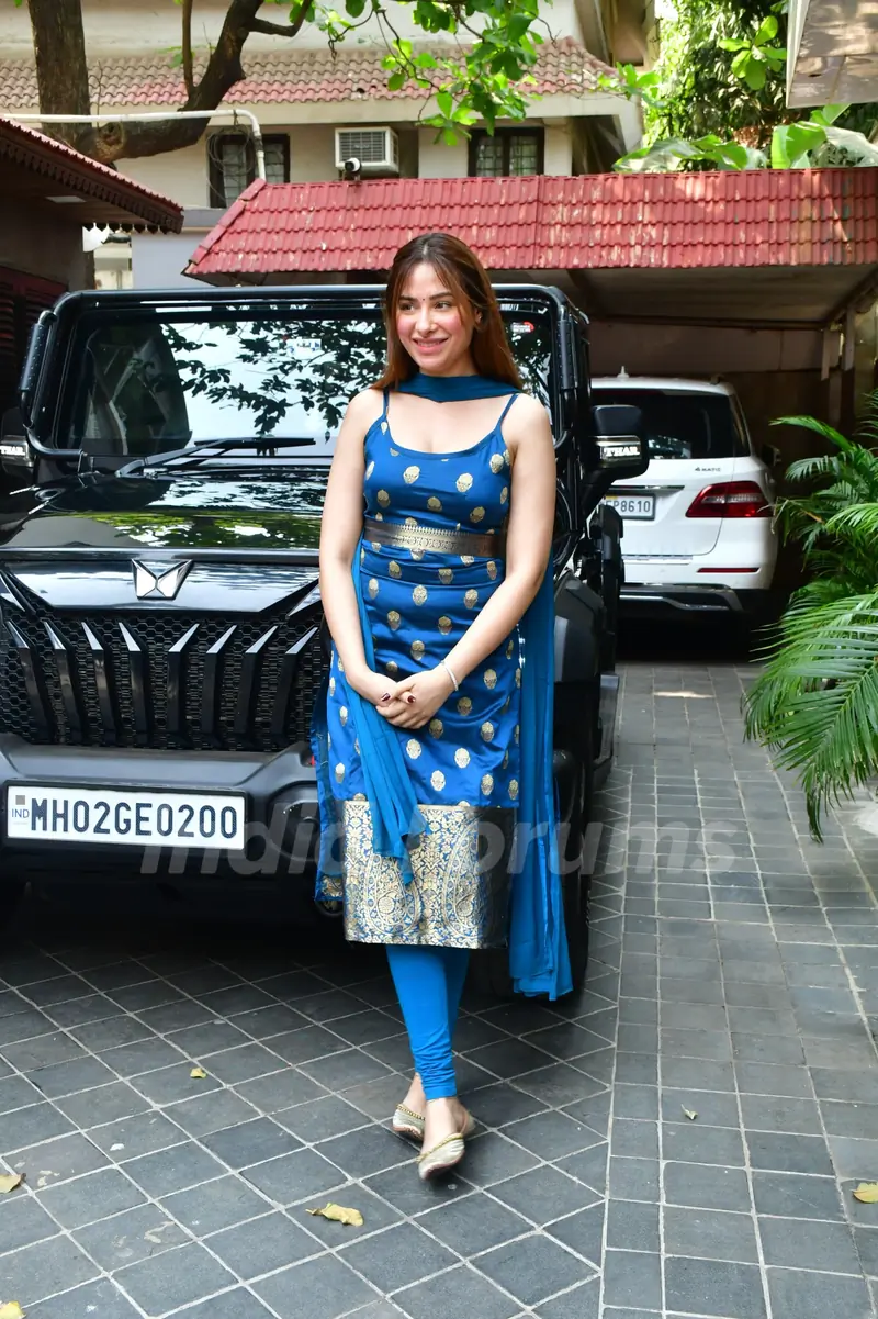 Mahira Sharma snapped in the city