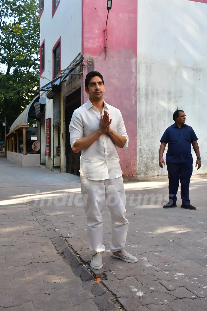  Ayan Mukerji at his father Deb Mukherjee's Prayer meet