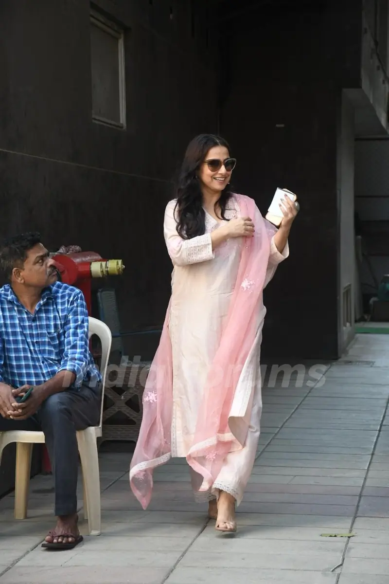 Vidya Balan  snapped in the city