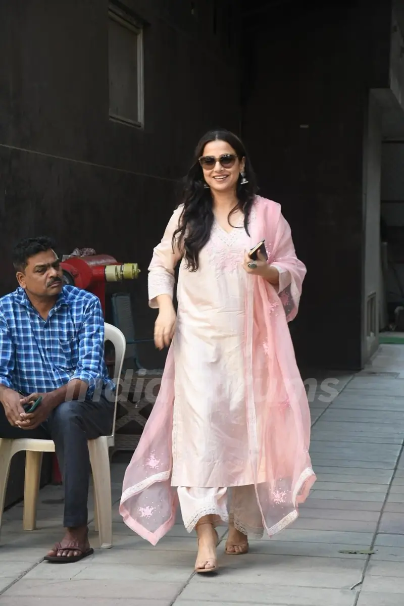 Vidya Balan  snapped in the city