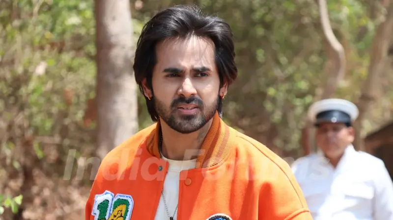 Randeep Rai snapped shooting on the sets Anupamaa as Mohit