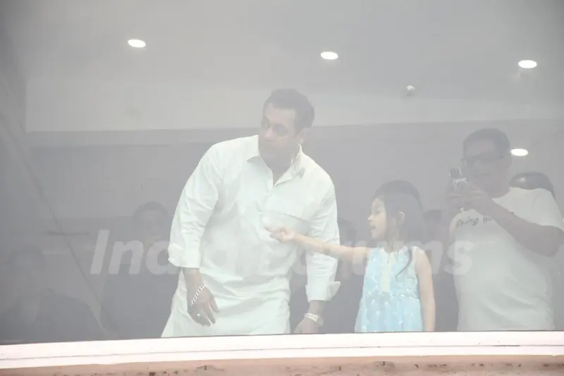 Salman Khan snapped on Eid