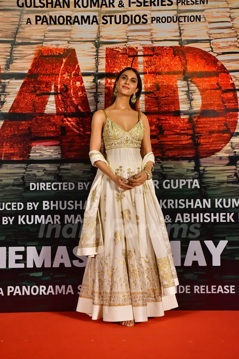 Vaani Kapoor grace the trailer launch of Raid 2
