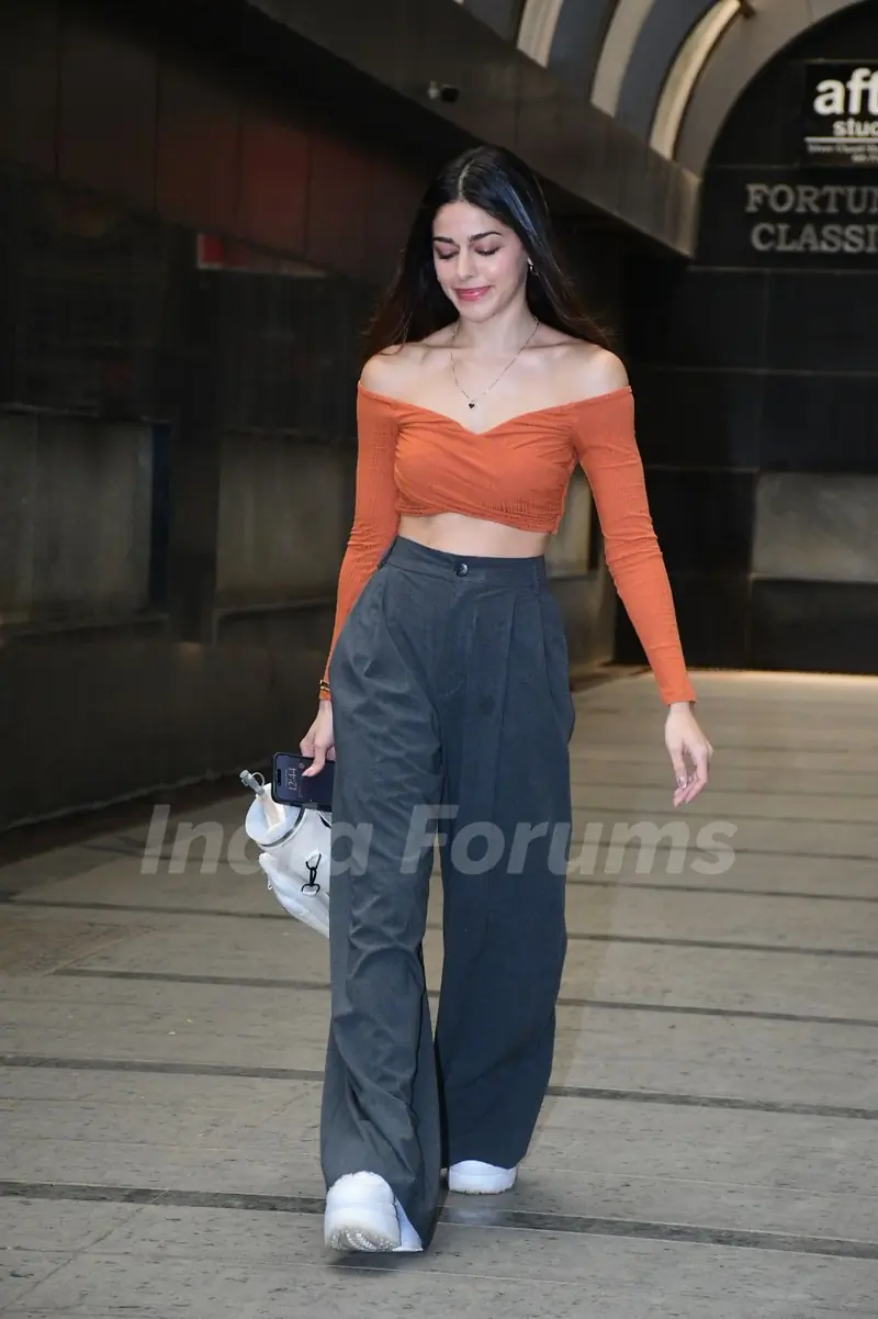 Alaya Furniturewalla snapped in the city