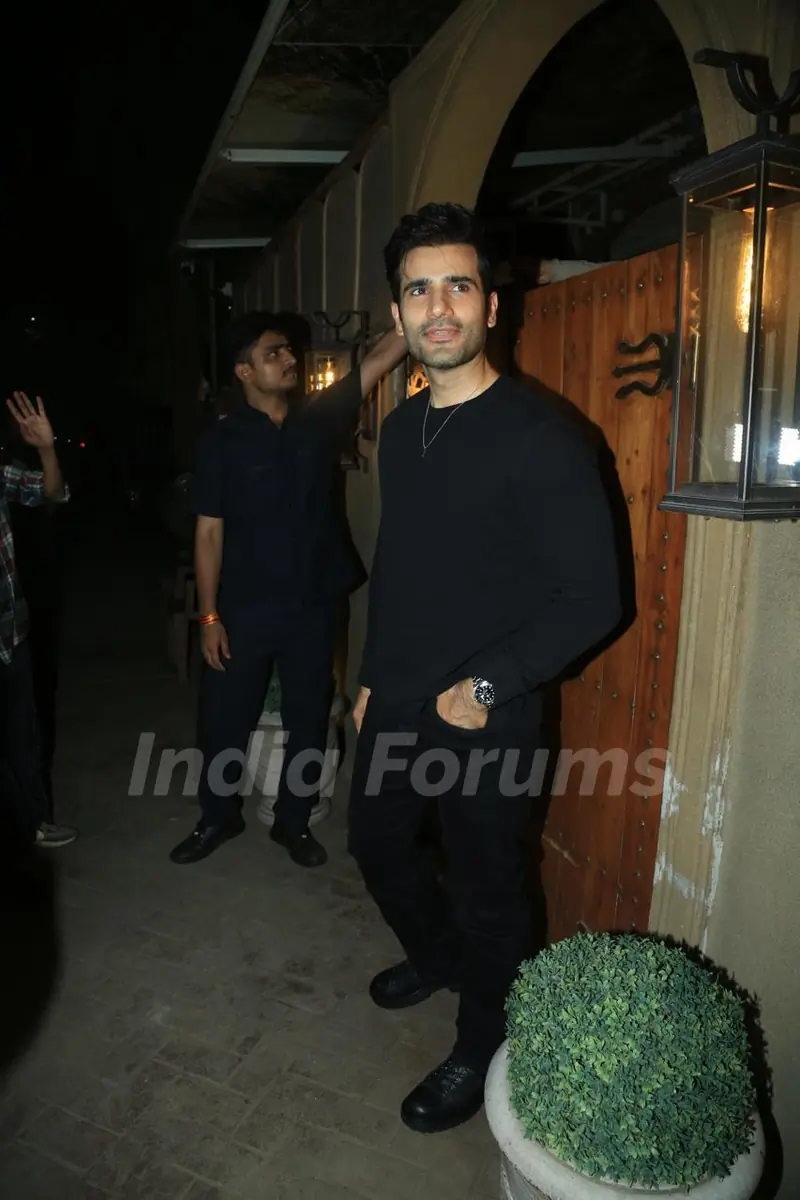  Karan Tacker snapped in Bandra