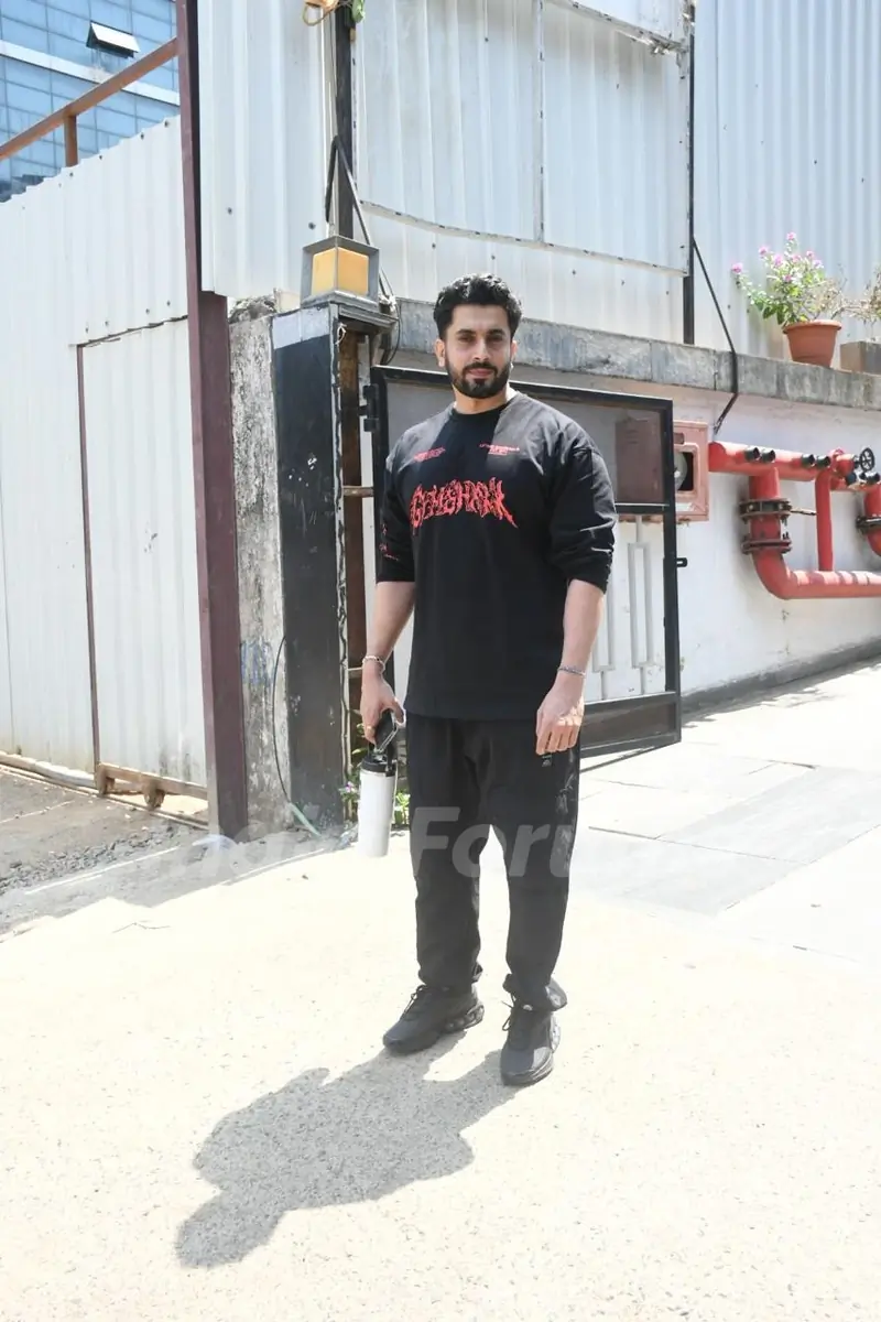 Sunny Singh snapped in Bandra 