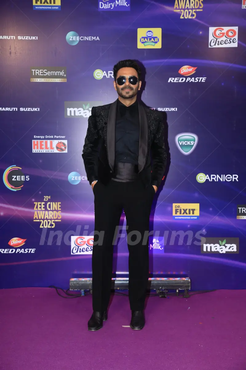 Aparshakti Khurana grace the Zee Cine awards 2025