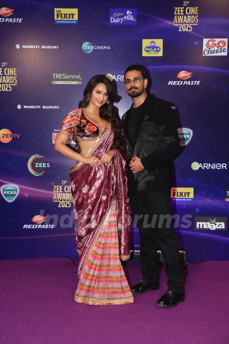 Sooraj Pancholi grace the Zee Cine awards 2025