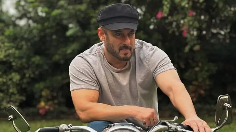 Salman Khan’s war film prep at 60 stuns crew, details on Galwan Valley drama out