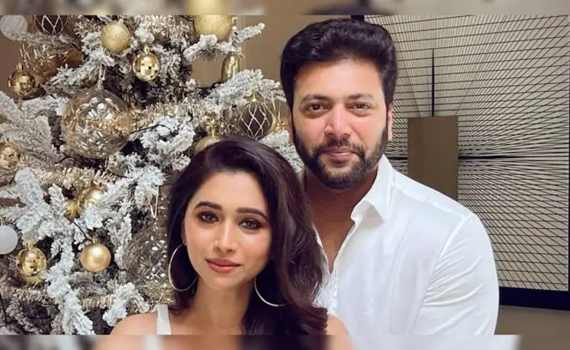 Aarti Ravi and Ravi Mohan