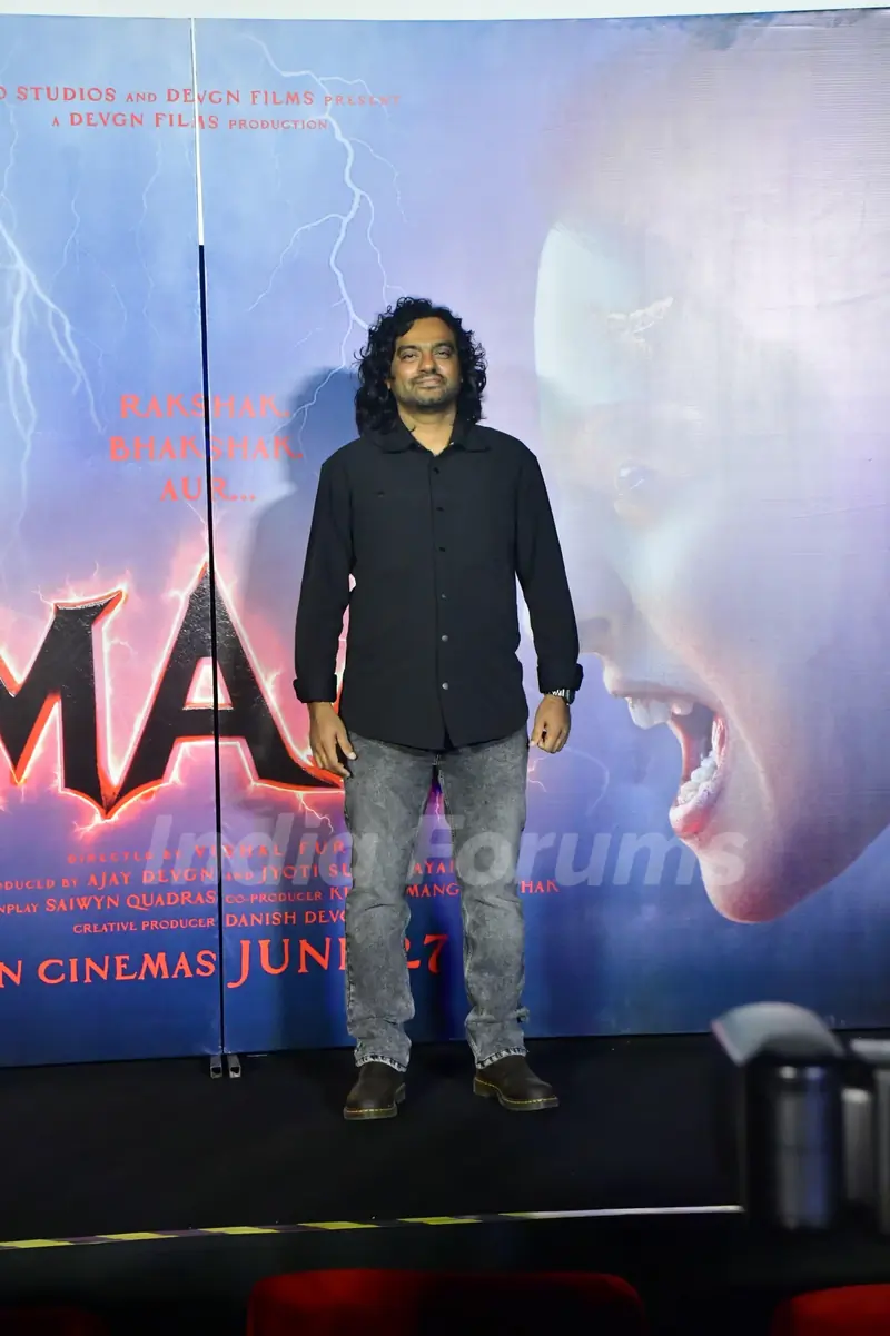 Kajol Devgn, Ajay Devgn and other celebs at the Trailer Launch of Maa 