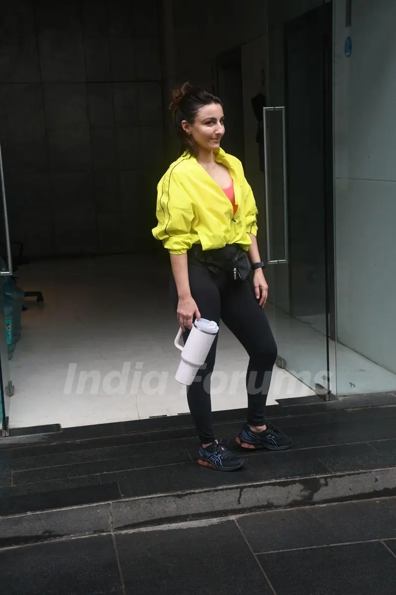 Soha Ali Khan spotted outside gym in Bandra