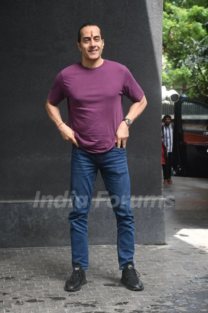 Sudhanshu Pandey spotted at excel office in Bandra