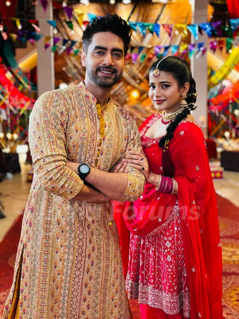 Yeh Rishta Kya Kehlata Hai Jodi Rohit Purohit and Samridhii Shukla 