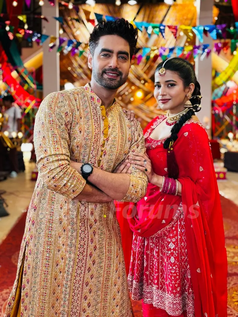 Yeh Rishta Kya Kehlata Hai Jodi Rohit Purohit and Samridhii Shukla 