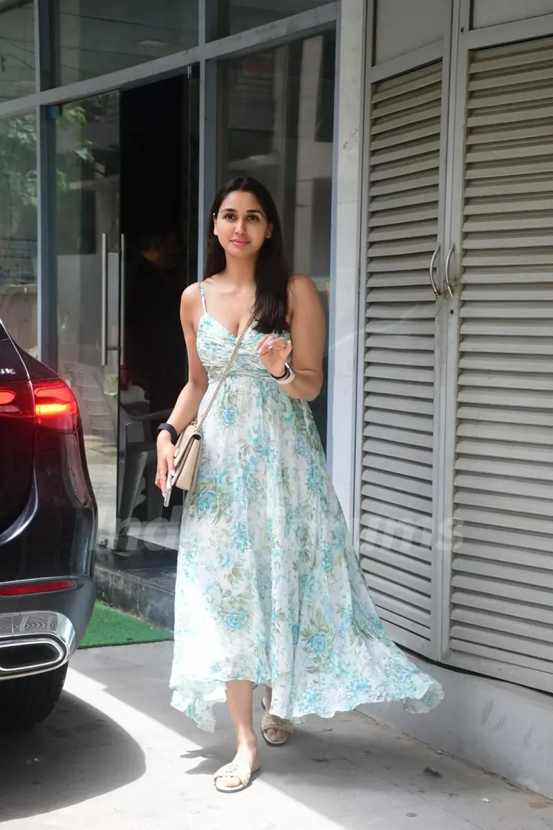 Nikita Dutta snapped in Bandra