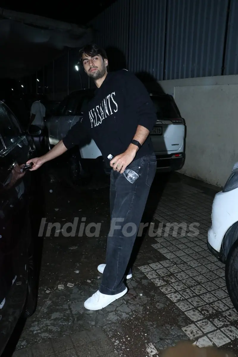 Lakshya Lalwani snapped in Juhu 